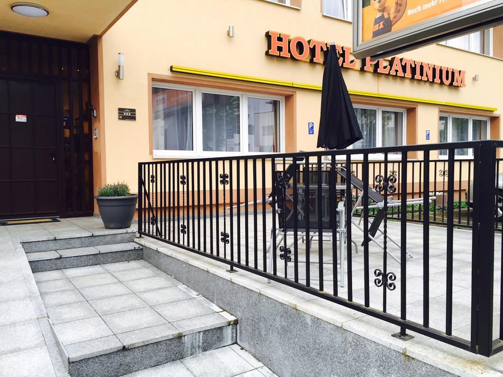 Hotel Platinium Аахен Екстериор снимка